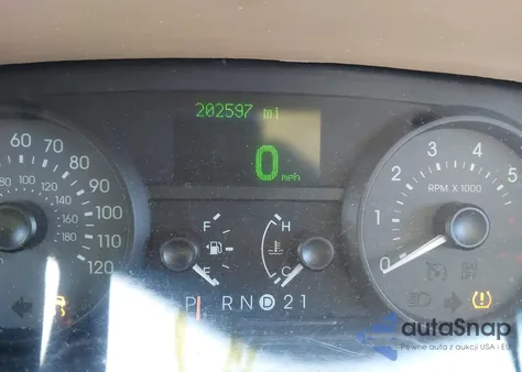 2009 Mercury Grand Marquis Ls (Fleet Only) z USA, uszkodzony, nr VIN 2MEHM75V79X624525